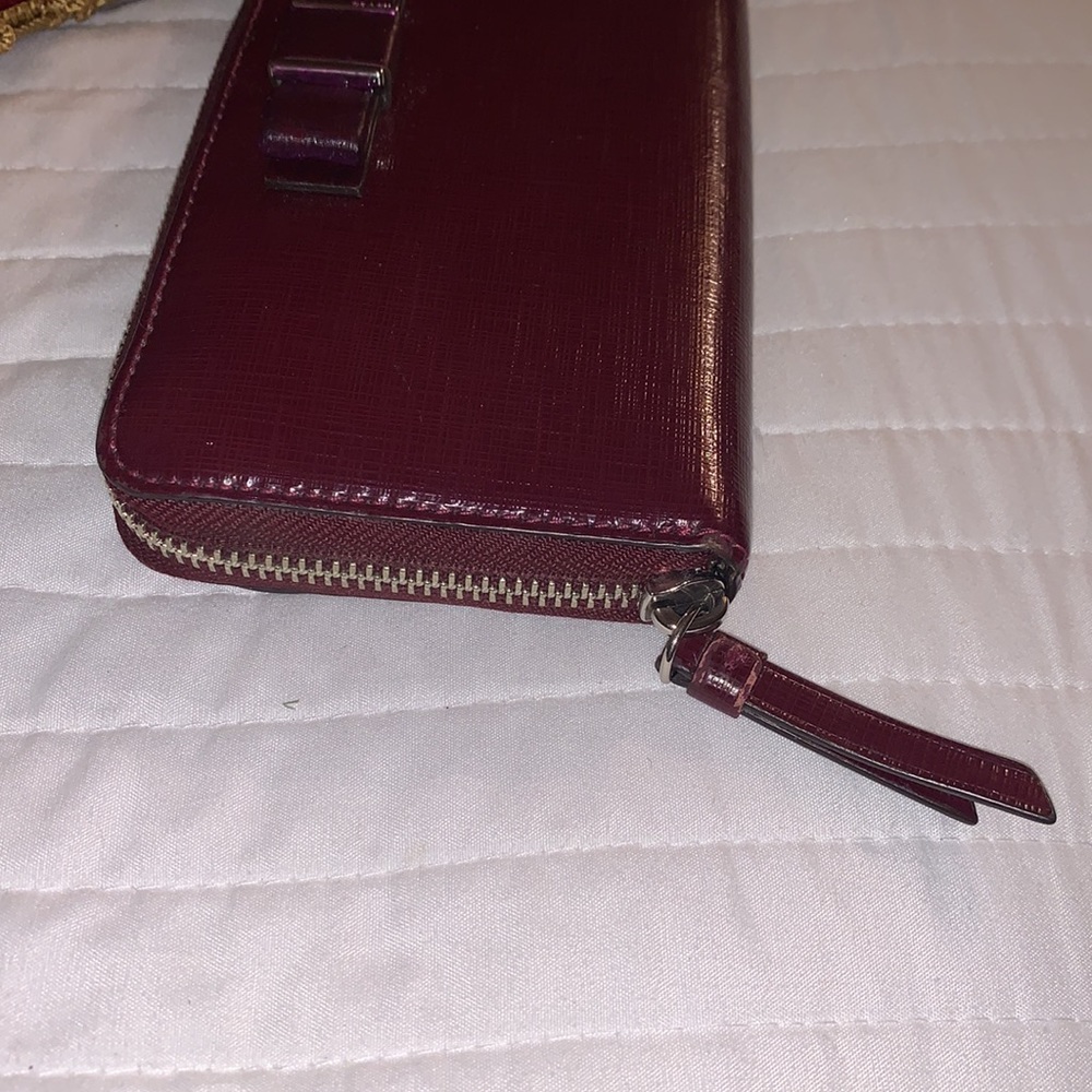 Coach long wallet plum color - Picture 6 of 12